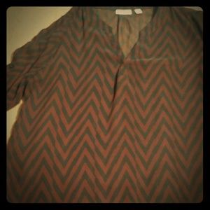 Chevron print top